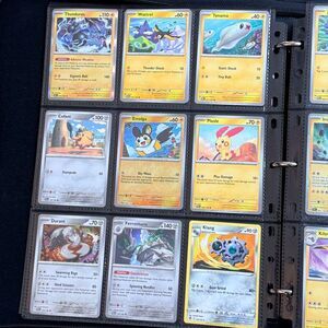 Pokemon Cards Random Picks Assorted Bulk Lot of 25 Cards.